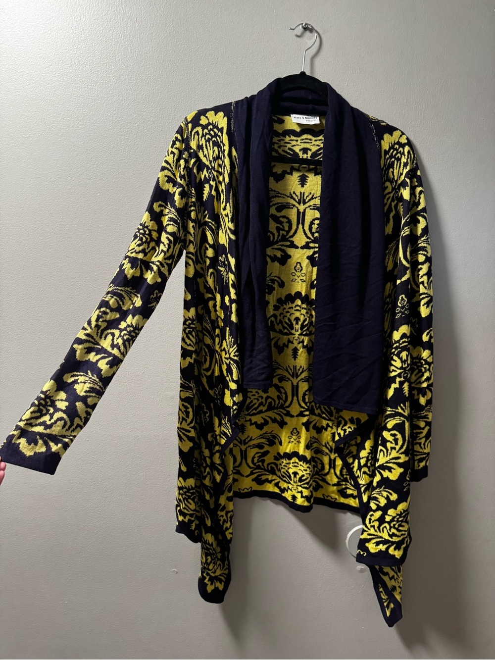 Kate & Mallory XL Yellow and Navy Open-Front Patterned Cardigan